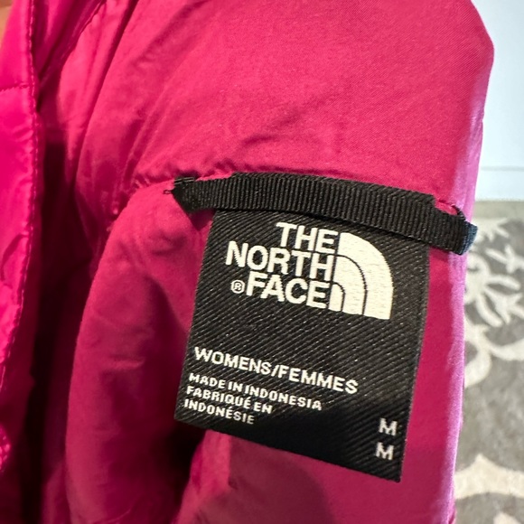 NWOT- The North Face Thermoball Eco- Medium - Picture 6 of 7